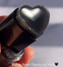 Amor Eterno Rubor en barra magico negro 5.5g - Italia Deluxe